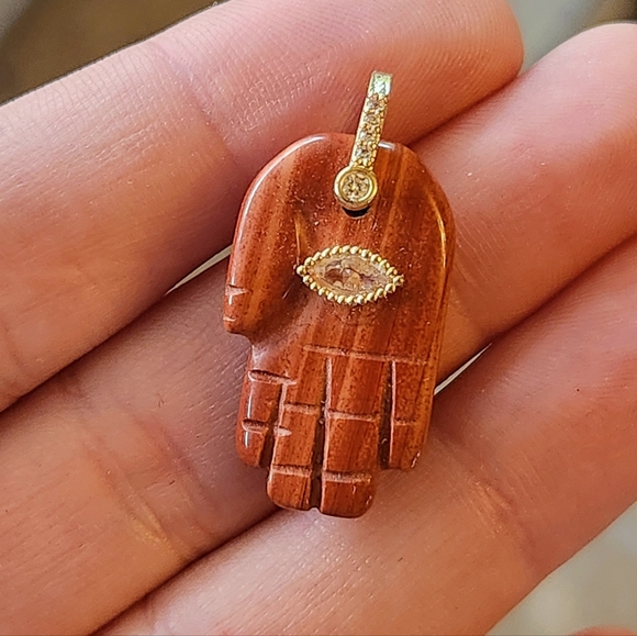 Hamsa Hand Evil Eye Genuine Crystal Pendant - Picture 3 of 7